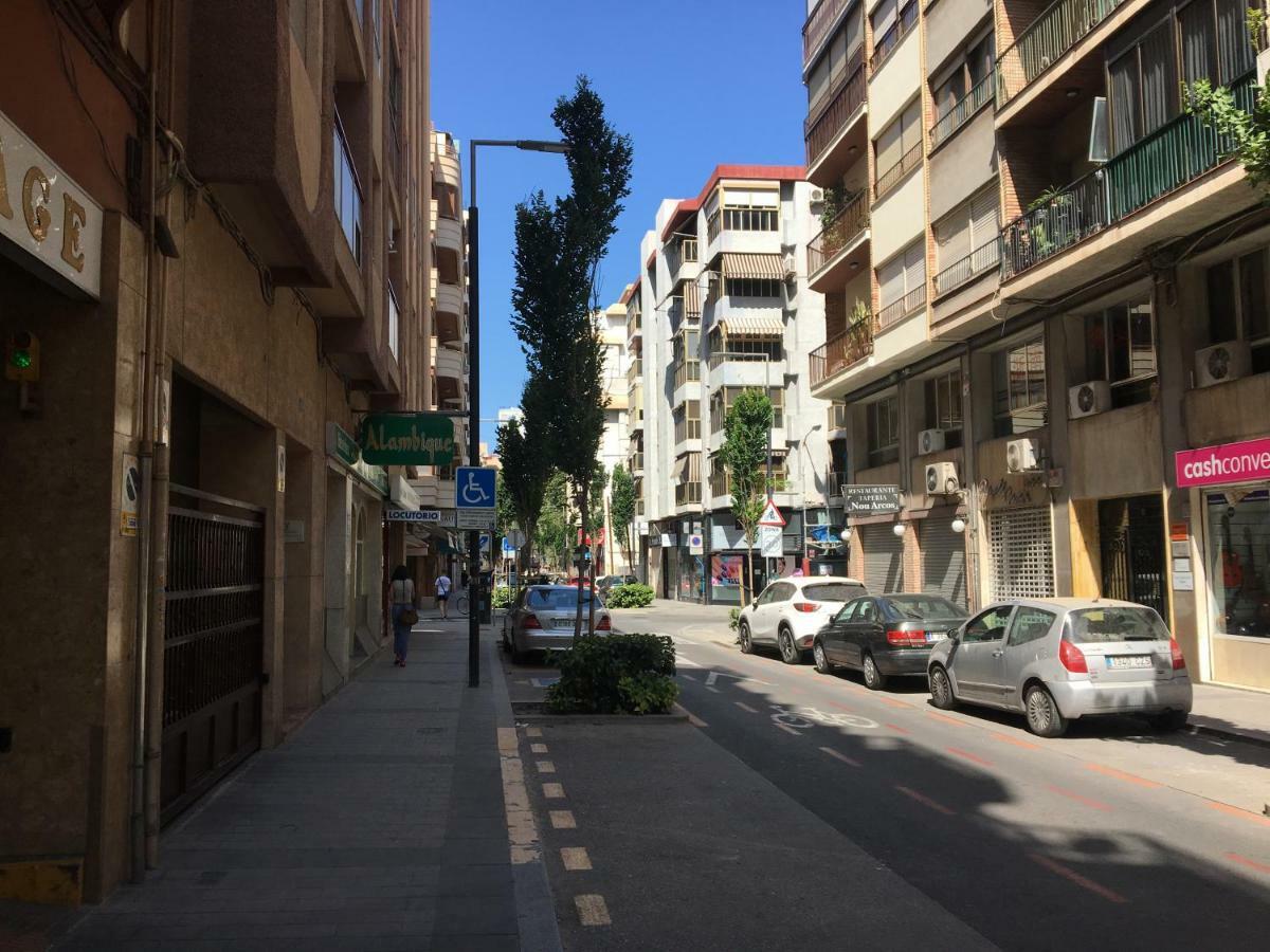 4 Bedrooms -Seneca Center Apartment Alicante Exterior foto